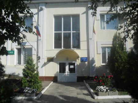 О приостановлении приема документов